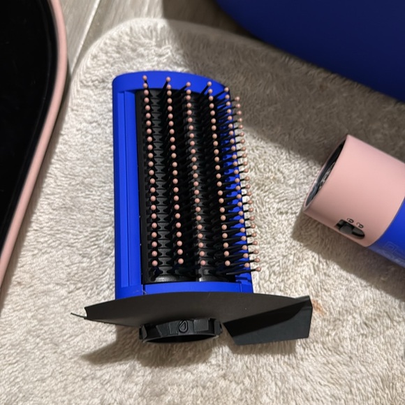 Dyson airwrap - Picture 6 of 8